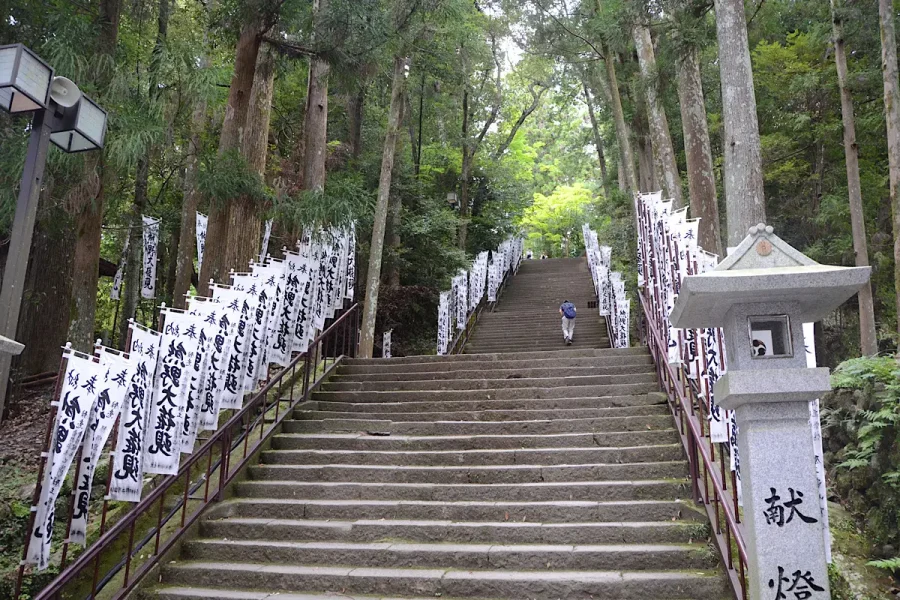 熊野本宮大社の階段